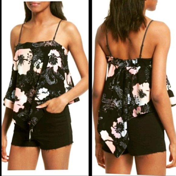 Free People Tops - Free People V-hem Casual Top
